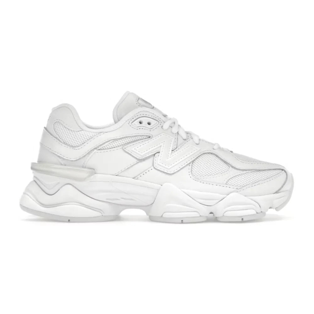 9060 TRIPLE WHITE